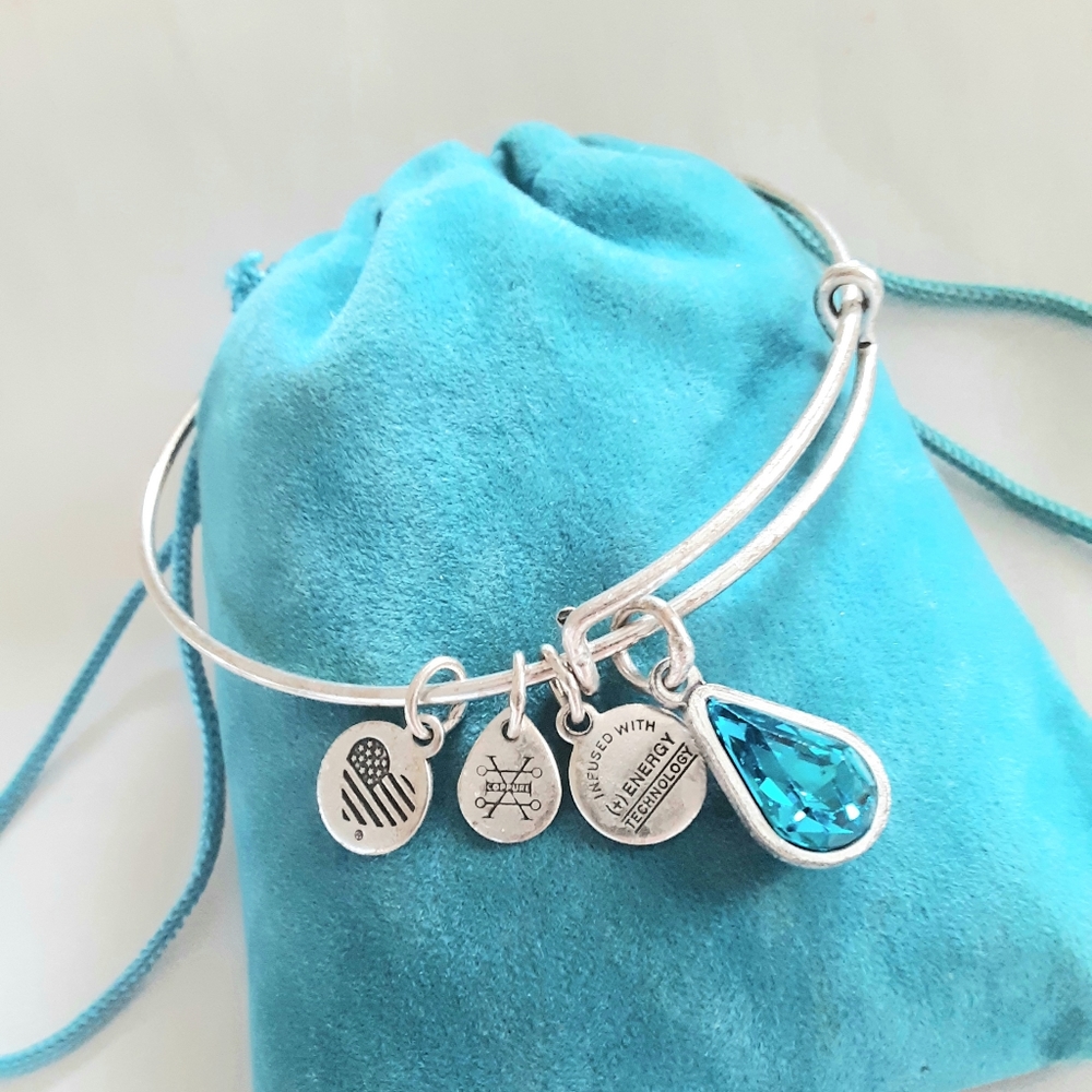 Alex and Ani Birth Stone BLUE PEAR  SHAPED Silve Charm Bracelet adjustable Size.